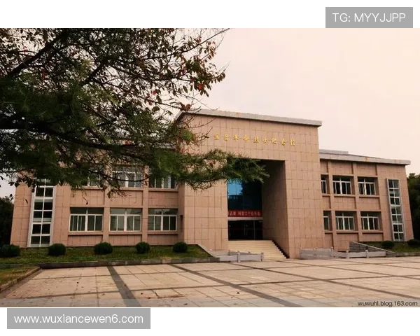 都灵纪念碑公墓追思盛典隆重启
